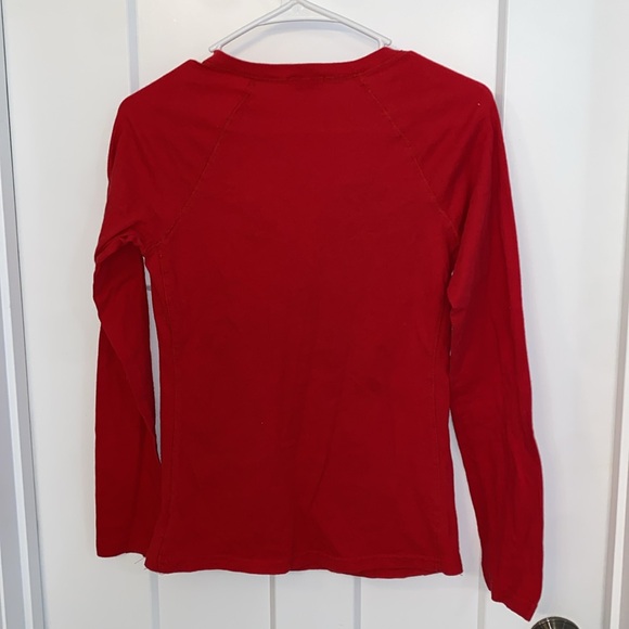 Cache Red top - Picture 2 of 4